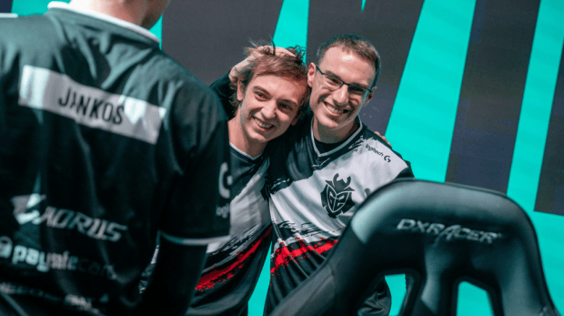 Cambio de roles entre Perkz y Caps.